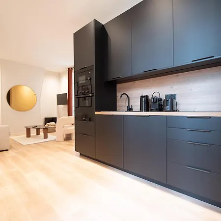 Lovely Flat In The Marais * Paris