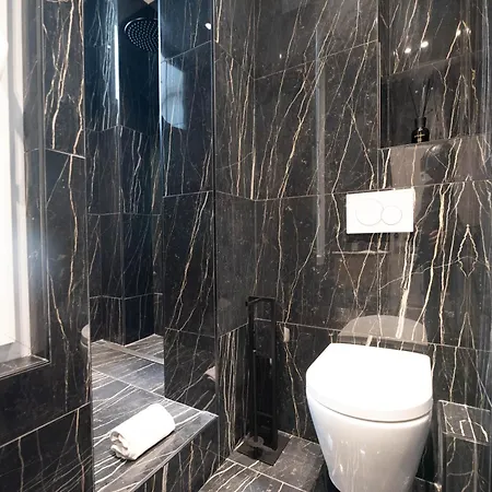 Lovely Flat In The Marais * Parigi